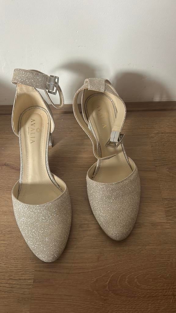 Bruids schoenen, Ophalen, Zo goed als nieuw, Beige, Schoenen