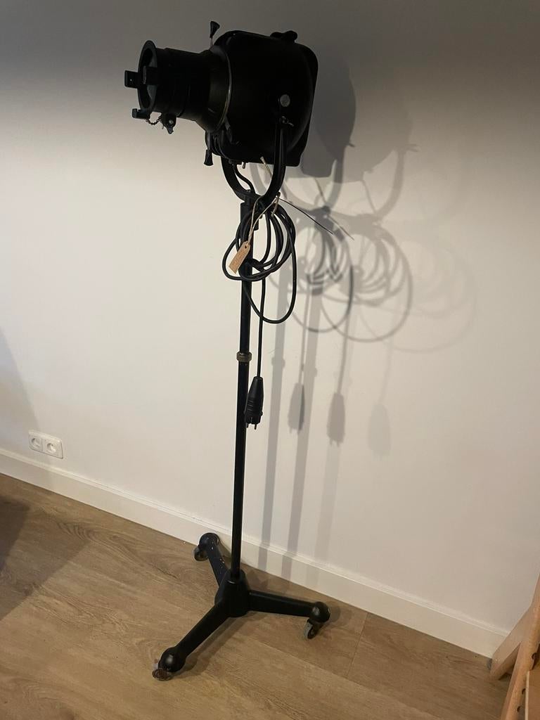 Strand Electric  Vintage theaterlamp op statief, Ophalen