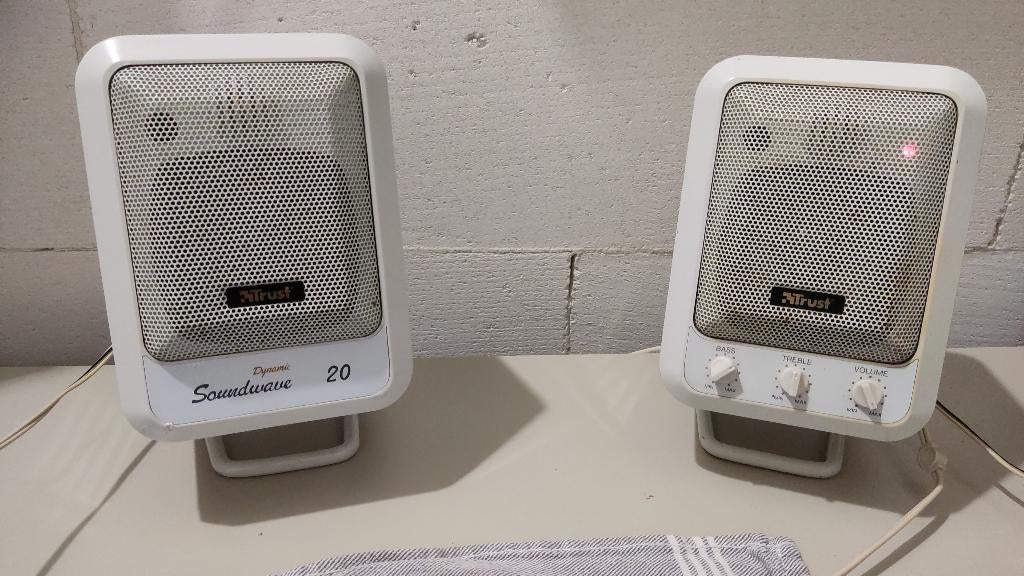 Trust Dynamic Soundwave 20, Ophalen of Verzenden, Gebruikt, Audiokanaal 2, Trust