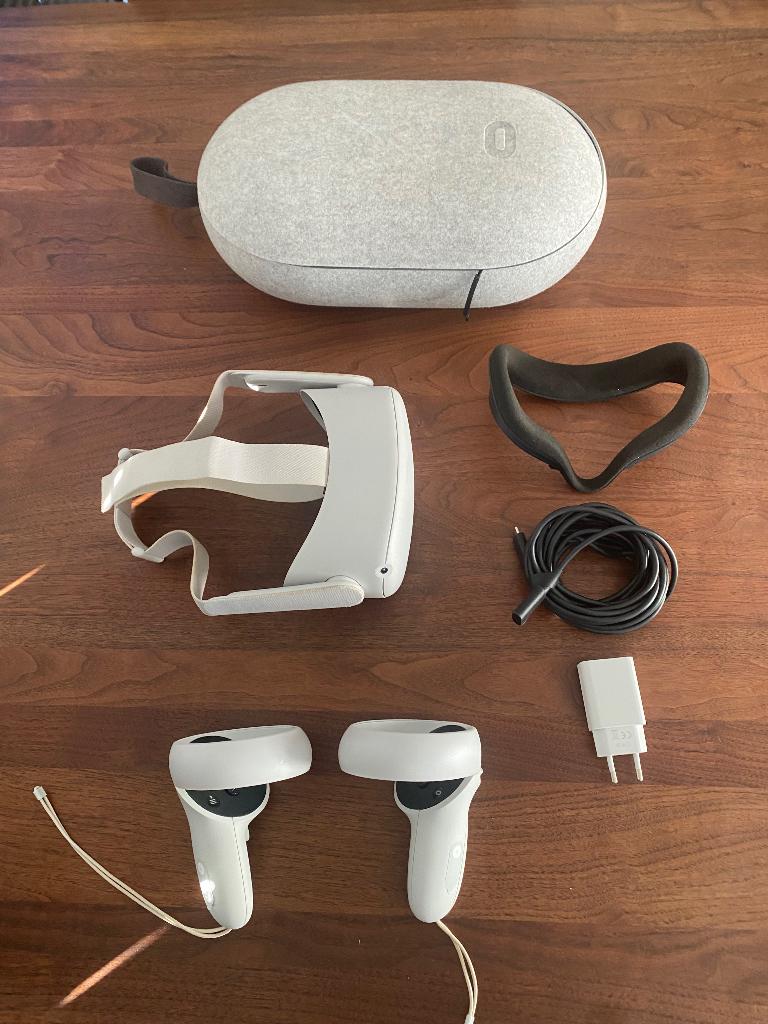 Oculus quest 2, Spelcomputers en Games, Virtual Reality, Ophalen of Verzenden, Zo goed als nieuw, VR-bril, Overige platformen