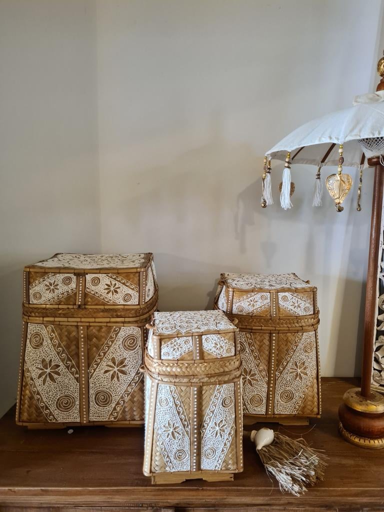 Offermand Tinggi van Mooi Bali, Ophalen of Verzenden