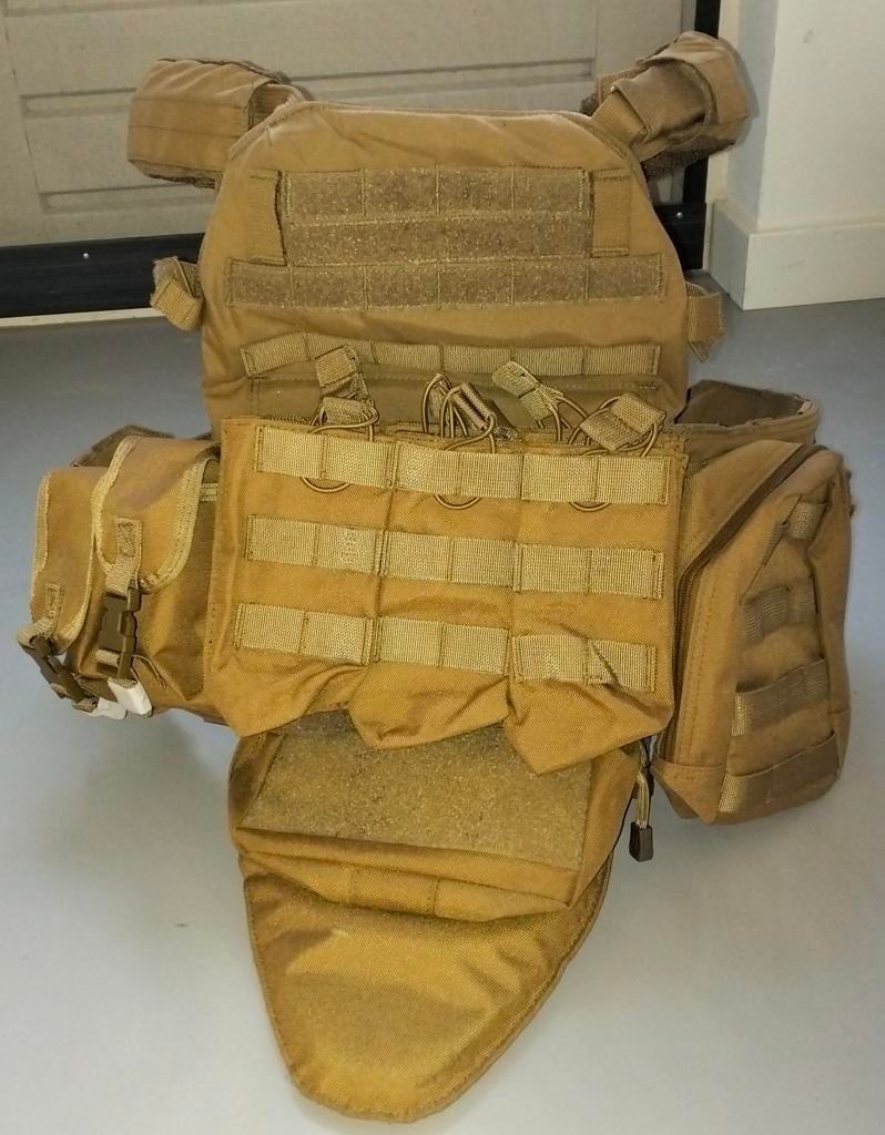 Warrior Assault Systems Plate Carrier Coyote Brown, Sport en Fitness, Ophalen of Verzenden, Zo goed als nieuw