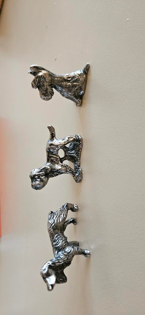 Hondjes zilver tin 3,50 per stuk, Verzenden, Nieuw, Dier