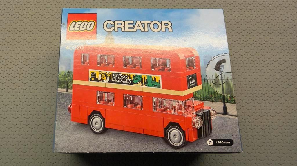 Lego Creator Londense Bus 40220 - Nieuwstaat, Kinderen en Baby's, Speelgoed | Duplo en Lego, Ophalen of Verzenden, Nieuw, Complete set