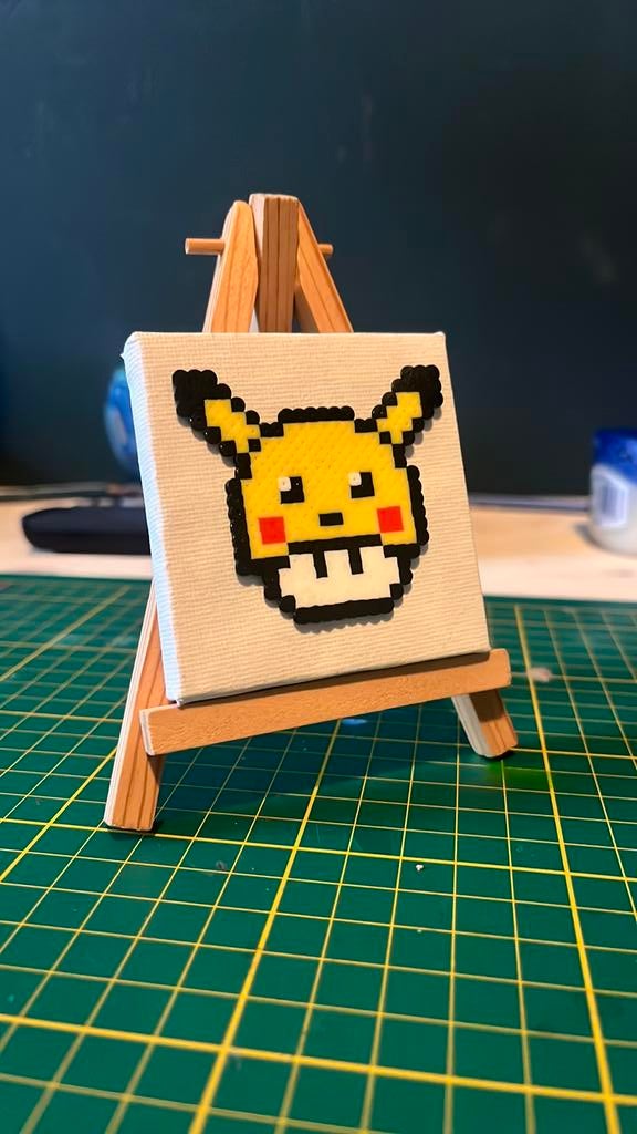Pikachu strijkkralen kunstwerk. GOEDKOOP!!!, Ophalen of Verzenden