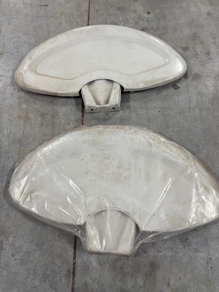 Spatboren Ford 2000 3000 dearborn, Ophalen, Nieuw