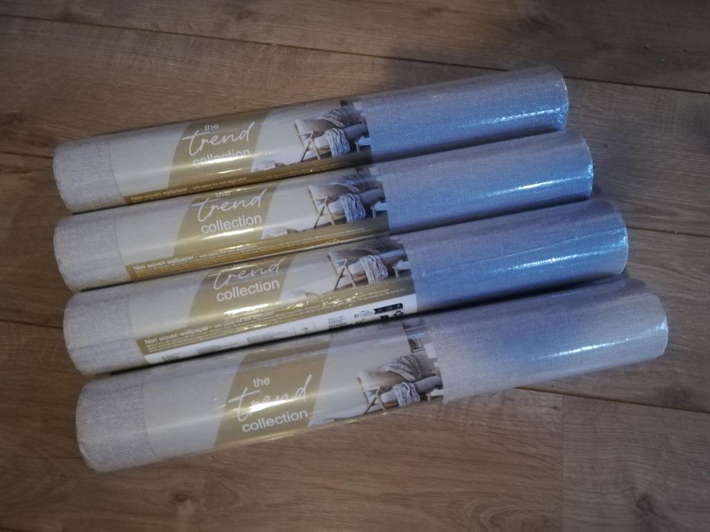 Behang taupe kleur, Huis en Inrichting, Stoffering | Behang, Ophalen of Verzenden, Minder dan 10 m²