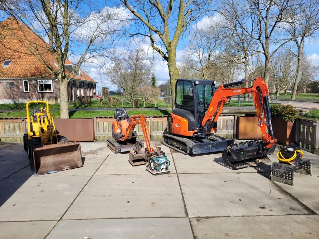 Te huur Minigraver graafmachine trilplaat rupsdumper, Ophalen of Verzenden, Graafmachine