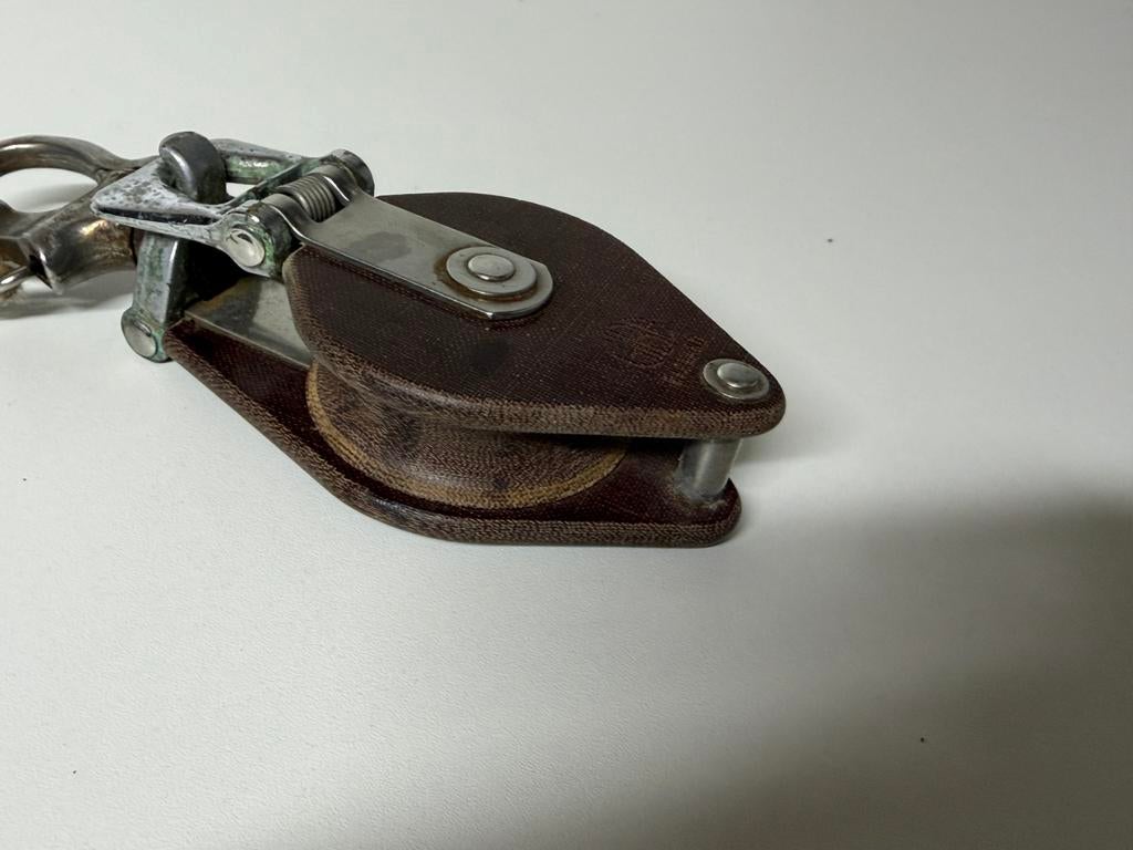 Gibb tufnol Klapblok / Snatchblok / Spinakerblok 57mm schijf, Watersport en Boten, Ophalen of Verzenden, Gebruikt, Overige typen