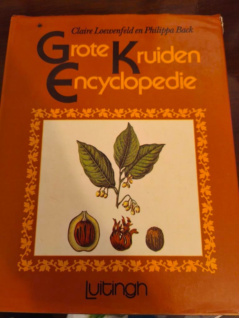 Grote Kruiden Encyclopedie - Claire Loewenfeld, Boeken, Ophalen of Verzenden