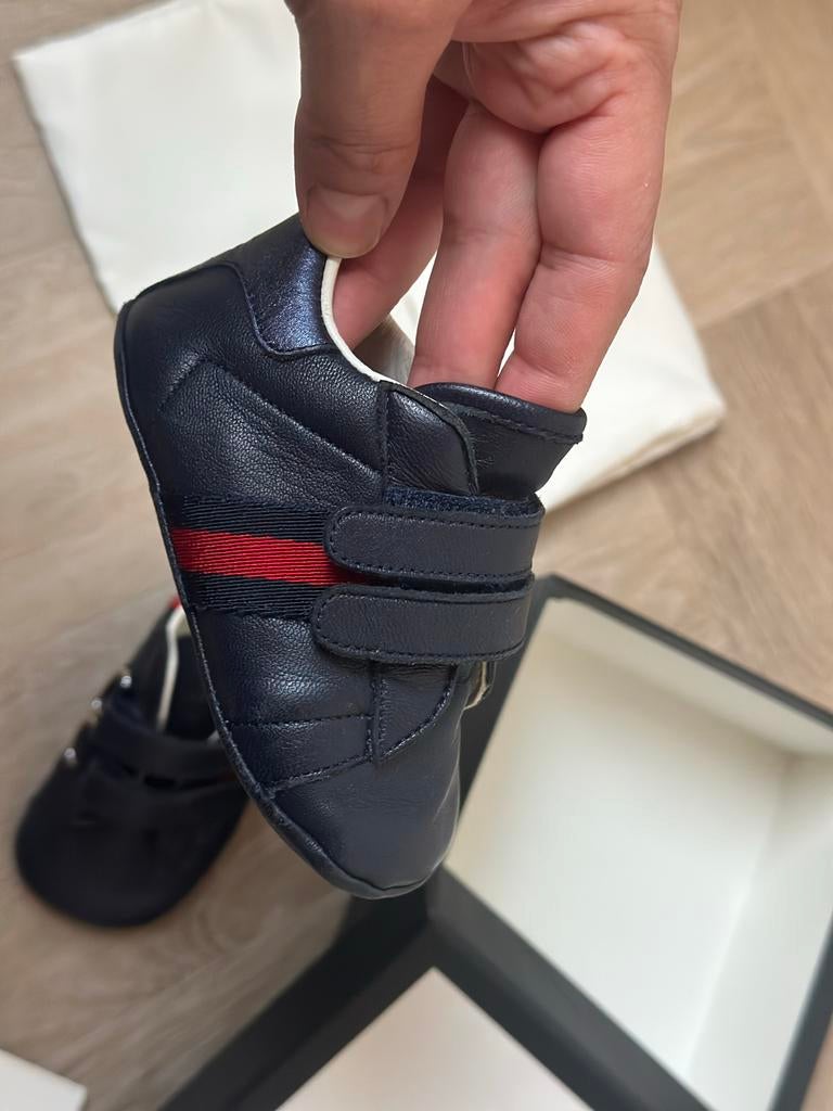 Gucci babyschoentjes maat 18 (incl. doos en dustbag), Ophalen of Verzenden, Zo goed als nieuw, Jongetje of Meisje, Schoentjes