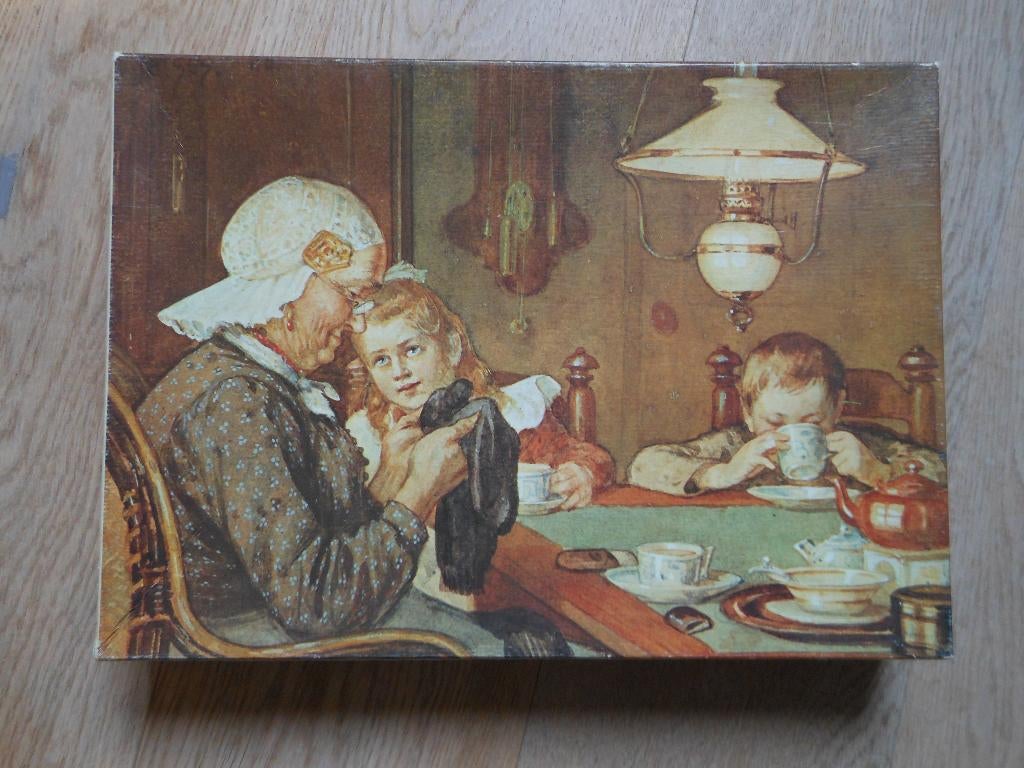 Te koop: Legpuzzel JigSaw. 750 stukjes klederdracht kinderen, Ophalen of Verzenden, Gebruikt