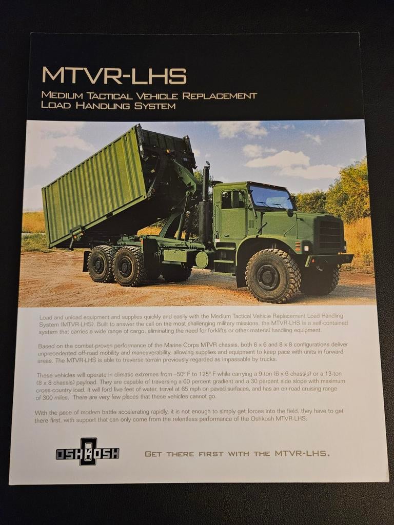 Brochure Oshkosh MTVR-LHS 2003, Ophalen of Verzenden, Zo goed als nieuw, Overige merken