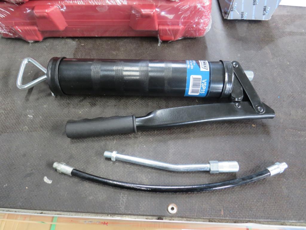 vetspuit met universele nippel nieuw, Nieuw, Zandhaarweg, Ophalen of Verzenden, Vetspuit