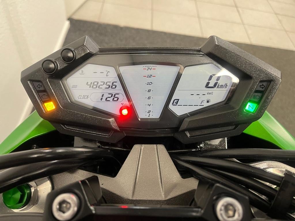 Hele mooie KAWASAKI Z 800 ABS Z800 (bj 2015) - foto 2