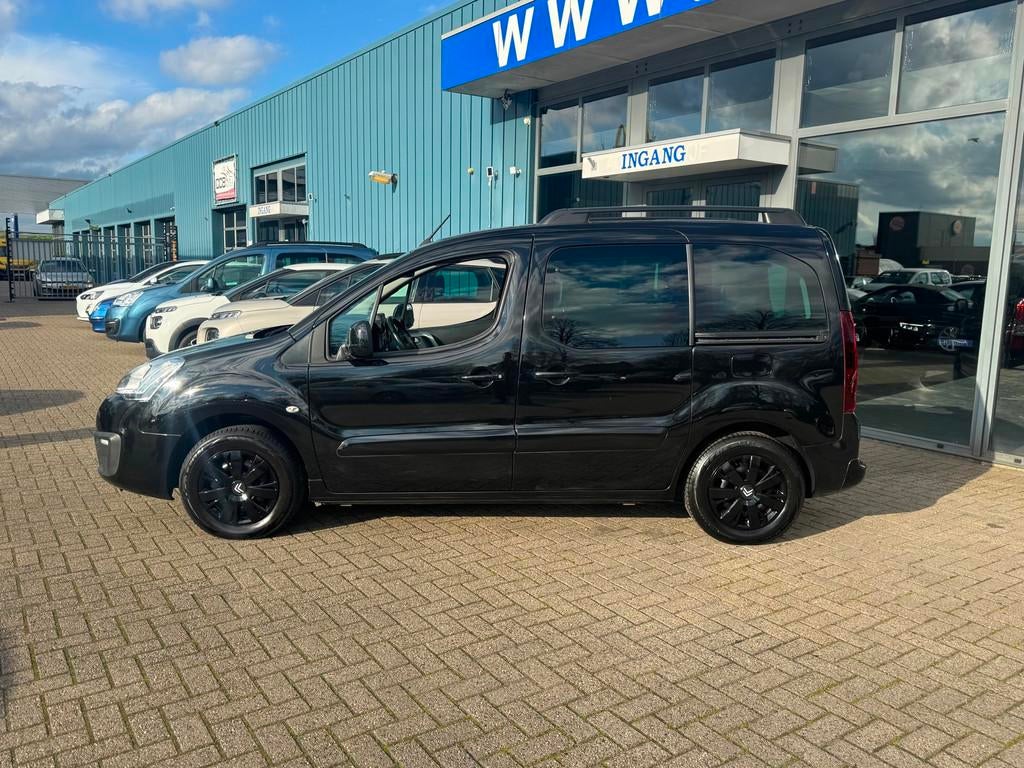 Citroen Berlingo 1.2 PureTech Feel Airco Lmv Cruise Navi Pan, Auto's, Citroën, Voorwielaandrijving, Stof, Gebruikt, 1295 kg