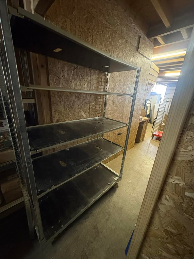 Bloemenkar met 4 platen - Deense kar Altijd binnen gestaan, Ophalen of Verzenden