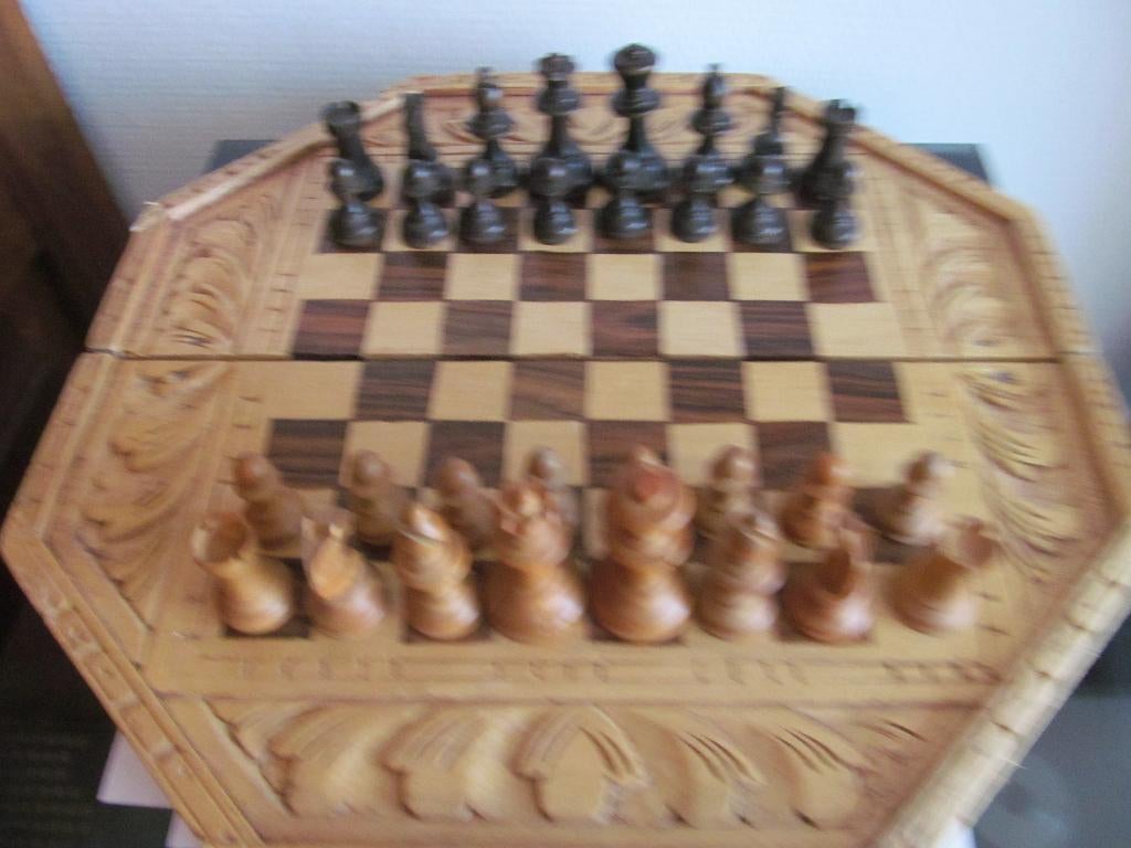 Schaakspel in koffertje., Een of twee spelers, Ophalen, Gebruikt, Reisspel