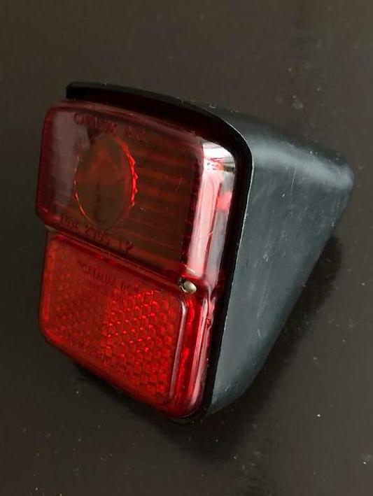 Catalux klassiek NOS bromfiets achterlicht Italiaans, Ophalen of Verzenden, Zo goed als nieuw, Overige typen, Overige merken