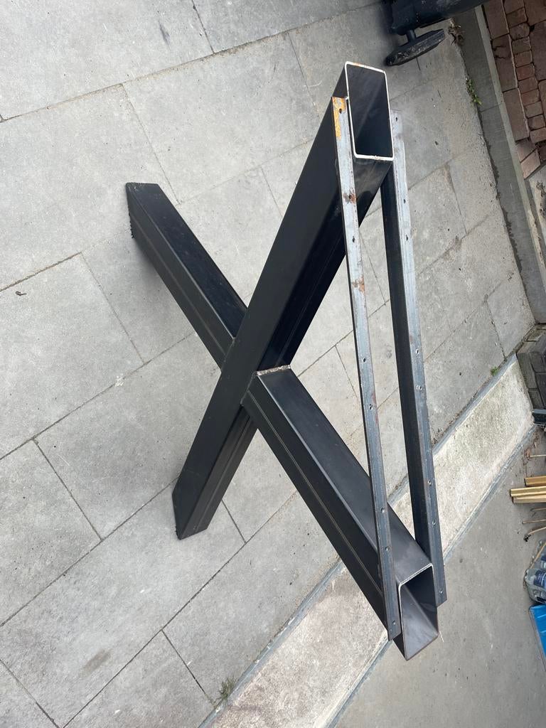 2x Stalen Tafelpoot - Robuust en Stijlvol, Ophalen, Tafelpoot, Gebruikt, 50 tot 100 cm