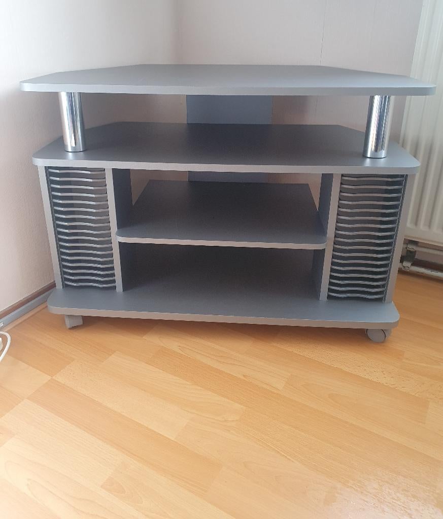 verrijdbare tv/stereo meubel, Ophalen, Gebruikt