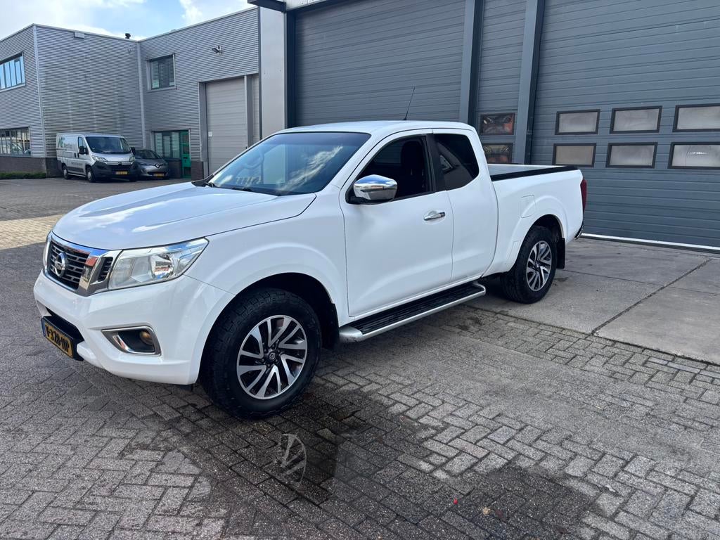Nissan Np300 Navara 2.3D 120KW 2017 4X4, Euro 5, Stof, Zwart, 4 cilinders