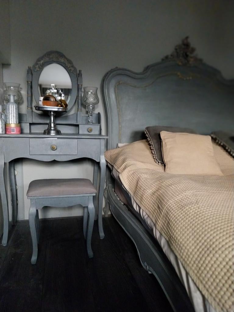 Complete antieke slaapkamer, Ophalen, Zo goed als nieuw, Twijfelaar, Antiek