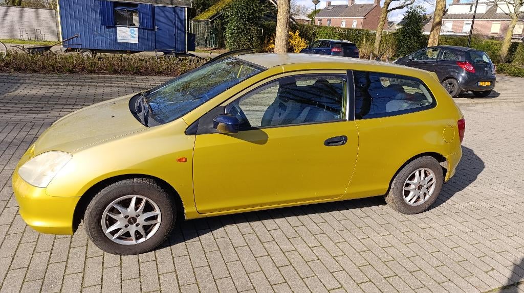 Honda Civic 1.4 I LS 3DR 2002, Auto's, Honda, Voorwielaandrijving, Elektrische ramen, 1396 cc, 49 €/maand