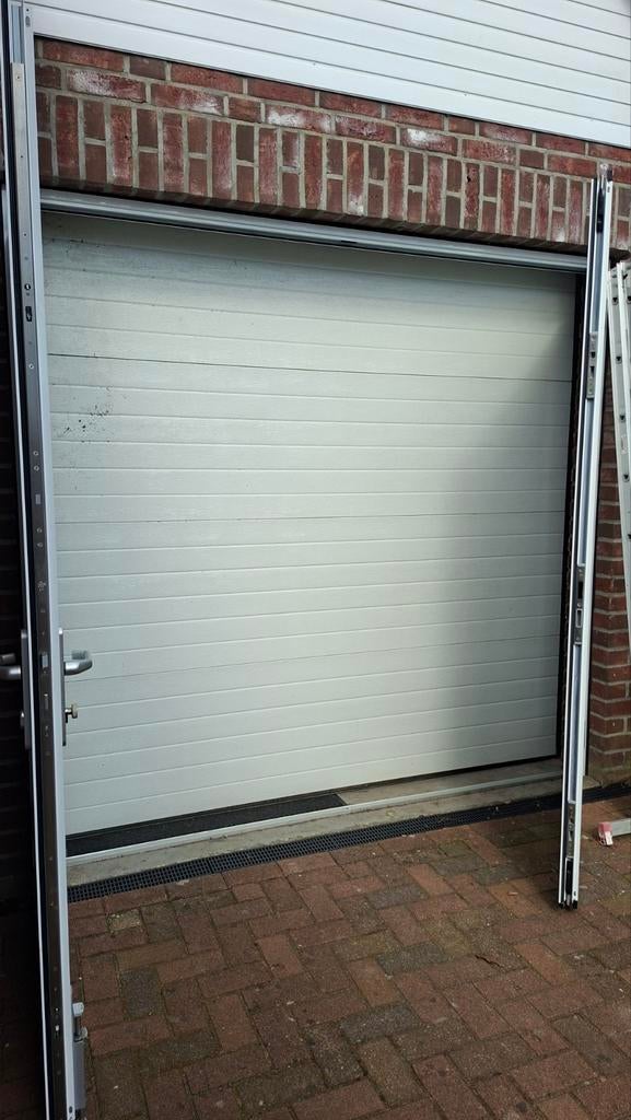 Elektrische Garagedeur met Marantec Comfort 260 motor, Ophalen, Gebruikt, 120 cm of meer, Garagedeur