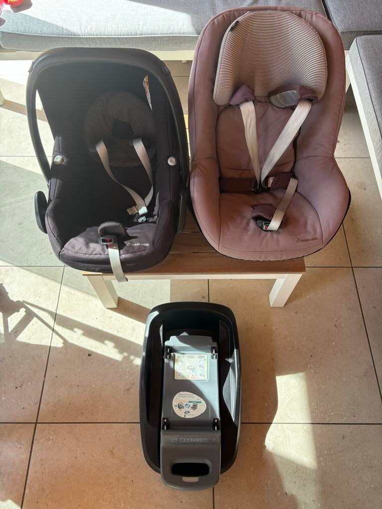 Maxi-Cosi, FamilyFix en kinderstoel Pearl, Ophalen, Gebruikt, Isofix, 0 t/m 13 kg