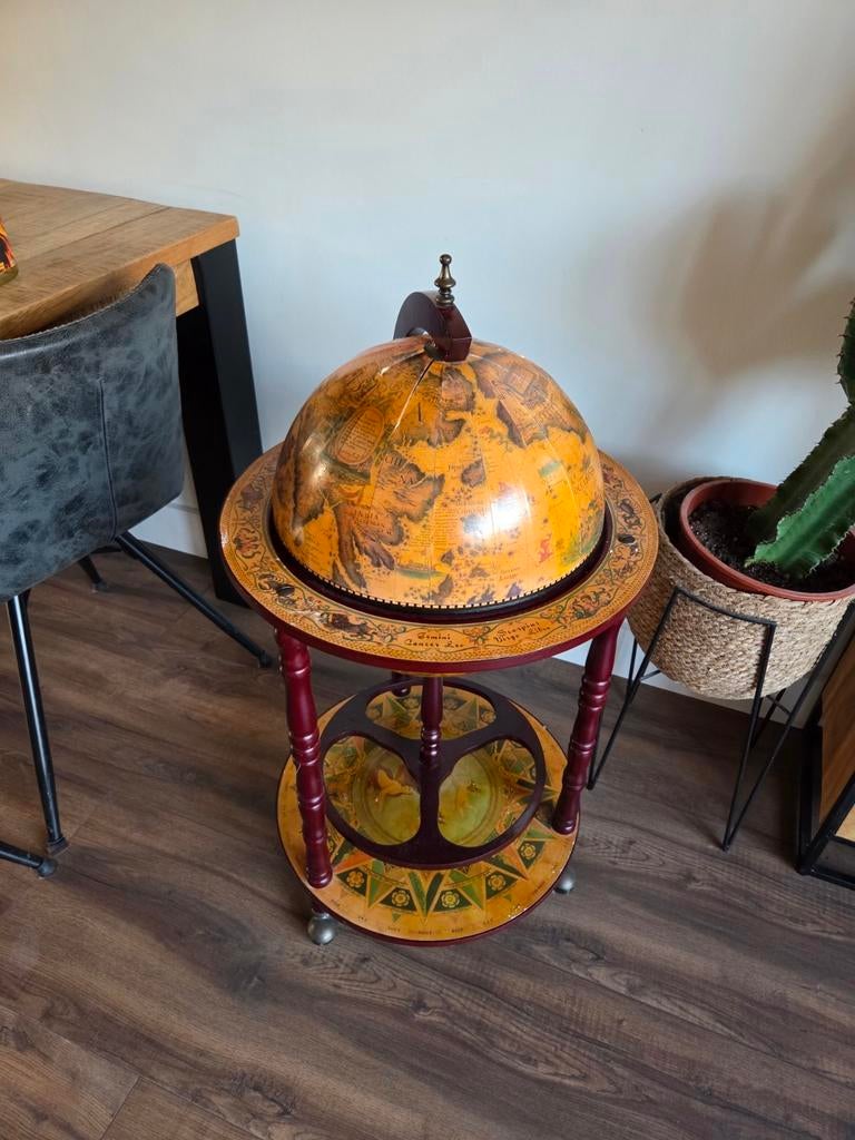 Klassieke Drank Globe Wereldbol Bar met Opbergruimte, Ophalen of Verzenden, Gebruikt