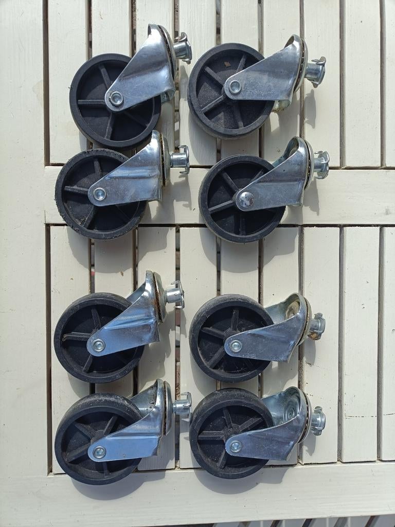 Set van 8 transportwieltjes, Doe-het-zelf en Verbouw, Transportwagens, Gebruikt, Overige typen, Ophalen