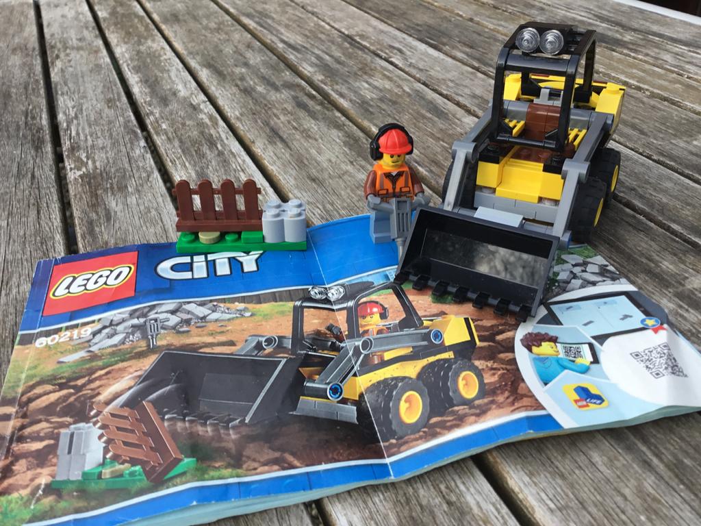 Lego City 60219 - Wiellader (mist 2 kleine stukjes), Kinderen en Baby's, Speelgoed | Duplo en Lego, Lego, Ophalen of Verzenden