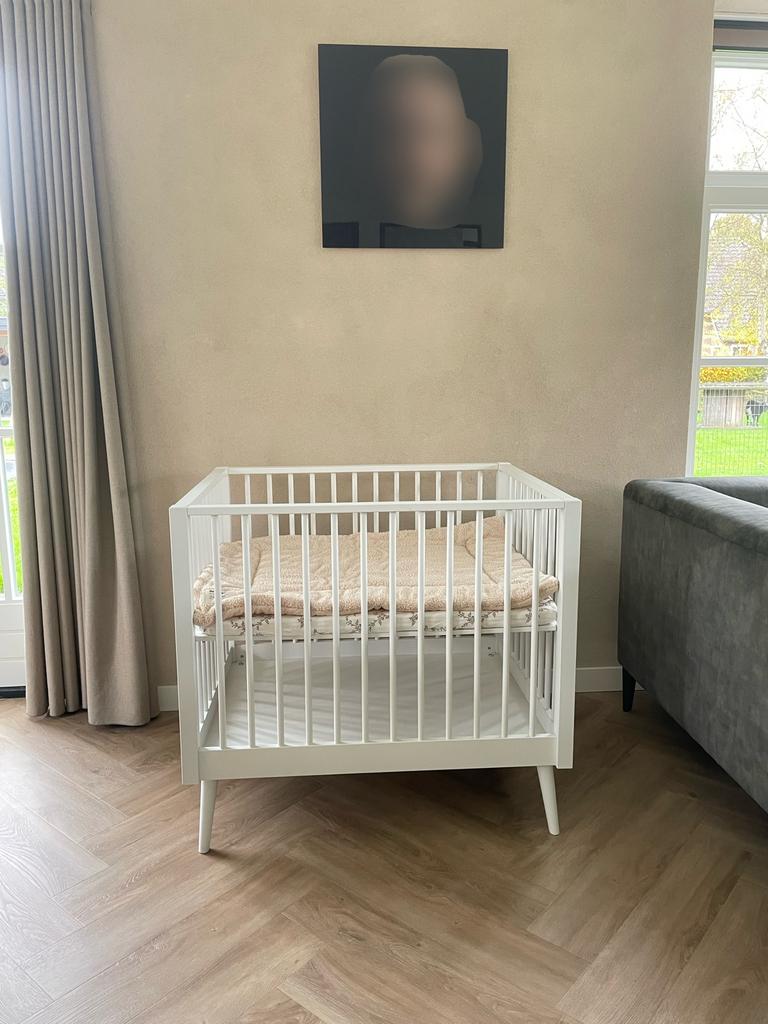 Europe Baby Evy Box Mat Wit met complete set, Kinderen en Baby's, Boxen, Ophalen, Zo goed als nieuw, Boxkleed