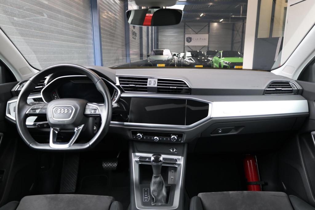 Audi Q3 35 TFSI S-line LED/VIRTUAL/ALCANTARA+S.VERWARMING/CA, 4 cilinders, 150 pk, Bedrijf, SUV of Terreinwagen