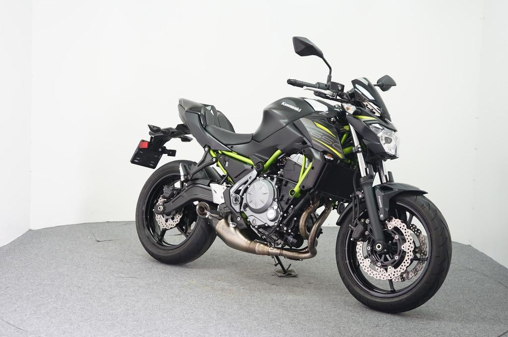 Kawasaki Z 650 ABS PERFOMANCE (bj 2019) - foto 2