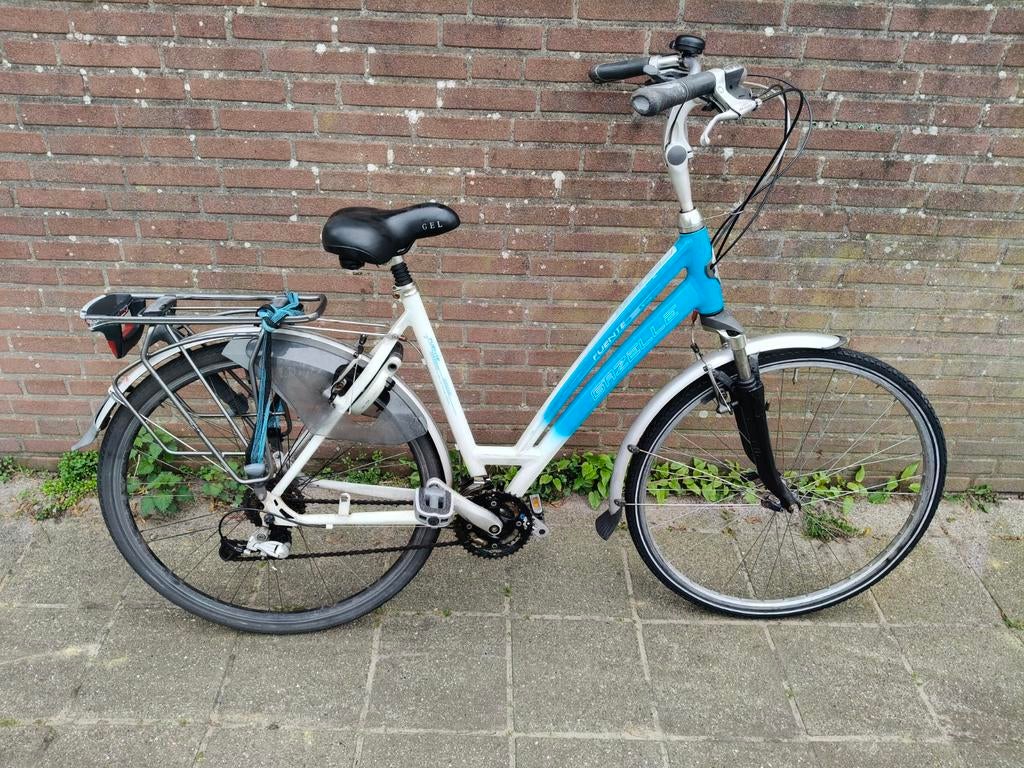 Gazelle fiets v24  28 inch, Fietsen en Brommers, Fietsen | Dames | Damesfietsen, Ophalen