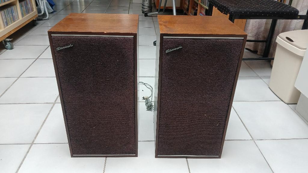 Box luidspreker set Sansui 25 Watt - 40 Watt 2 weg, Audio, Tv en Foto, Luidsprekers, Gebruikt, Minder dan 60 watt, Front, Rear of Stereo speakers