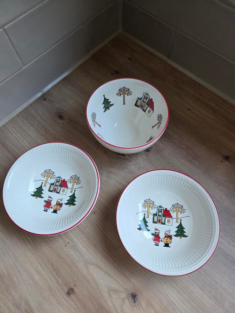 Wedgewood schaaltjes, kom  Windsor Christmas AH servies, Ophalen, Zo goed als nieuw, Bord(en), Wedgwood