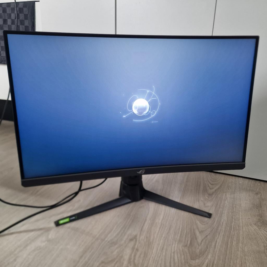 Asus Rog 4K IPS 27inch GameMonitor, Computers en Software, IPS, In hoogte verstelbaar, Minder dan 1 ms, HDMI