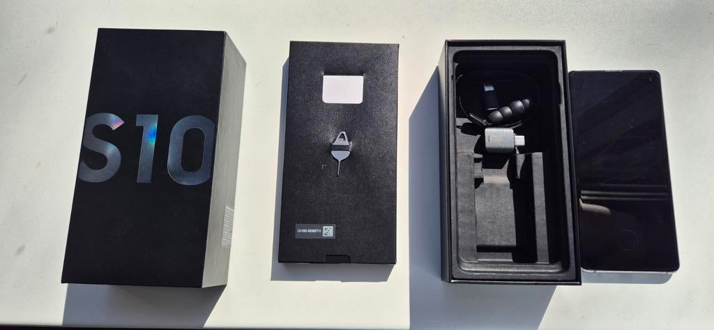 Samsung Galaxy S10 128GB, Ophalen, Zwart, Zo goed als nieuw, Galaxy S10