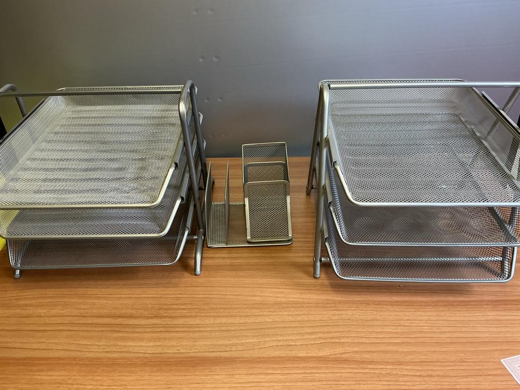 Metalen papierbakken en pennenbakje, Diversen, Bureau-accessoires, Ophalen of Verzenden, Gebruikt