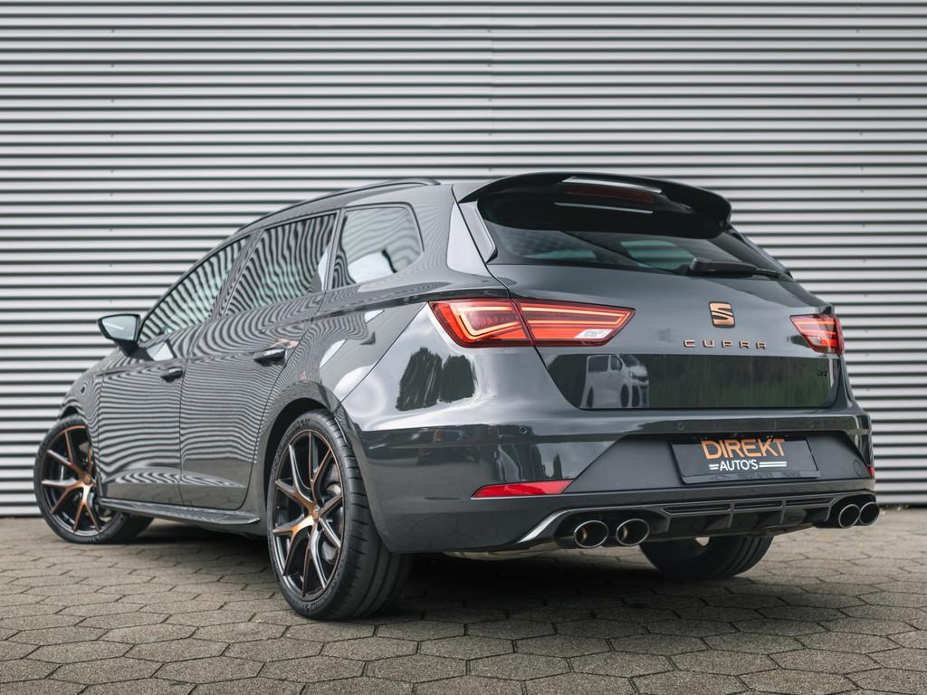 SEAT Leon ST 2.0 TSI CUPRA R 4DRIVE BLACKNESS GREY CARBON, Automaat, Gebruikt, Zwart, 4 cilinders