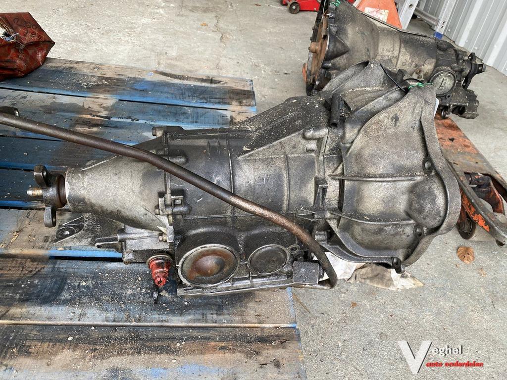 Mercedes W123 Automaatbak 123 270 28 01 722 118 02126981, Ophalen, Gebruikt, -, -