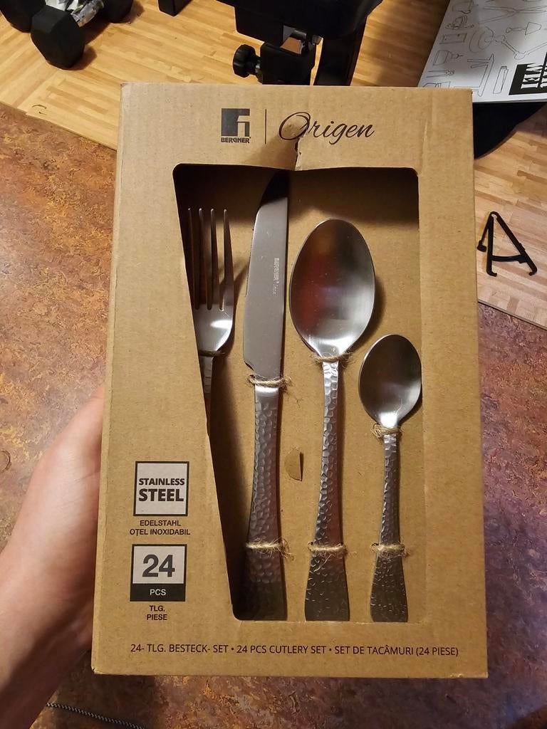 Bestekset, 24-delig, nieuw in ongeopende doos, Huis en Inrichting, Keuken | Bestek, Ophalen of Verzenden
