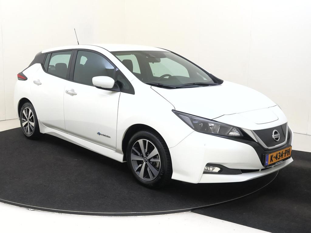 Nissan LEAF Acenta 40 kWh | Climate Control / ECC | Licht me, Stof, Gebruikt, 150 pk, Origineel Nederlands