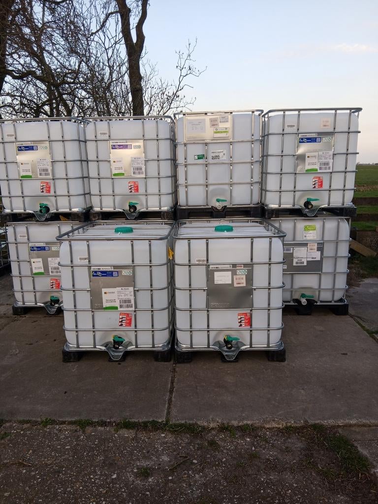 Ibc 1000 liter watertank grote regenton kan bezorgd worden, Tuin en Terras, Ophalen, Kunststof, Gebruikt, Met kraantje