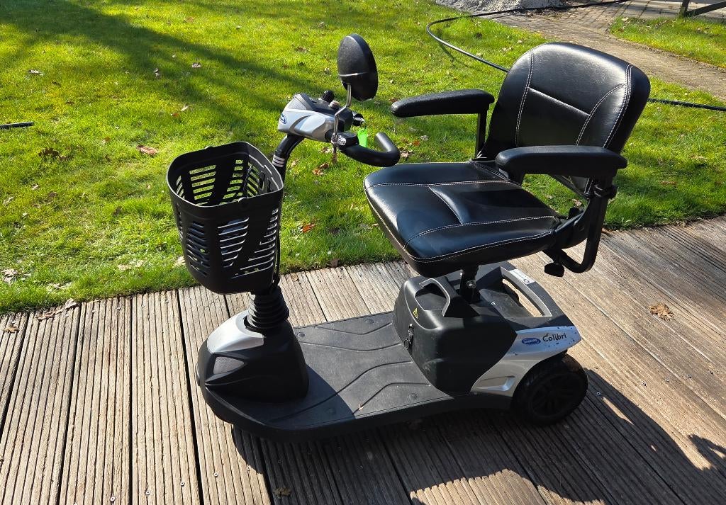 Scootmobiel Invacare Colibri, Ophalen, Gebruikt, 16 t/m 25 km, Invacare