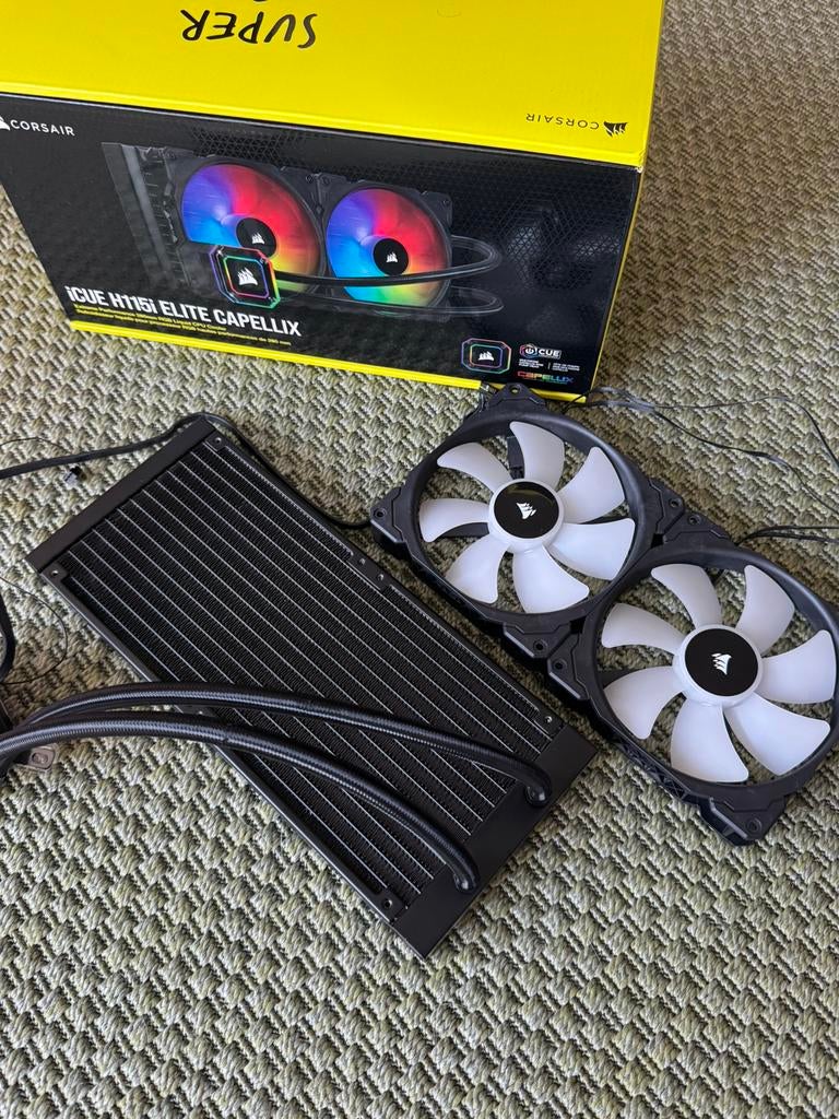 Corsair H115i Elite Capellix AIO Waterkoeling 280mm, Computers en Software, Computerkoelers, Zo goed als nieuw, Waterkoeling, Ophalen of Verzenden