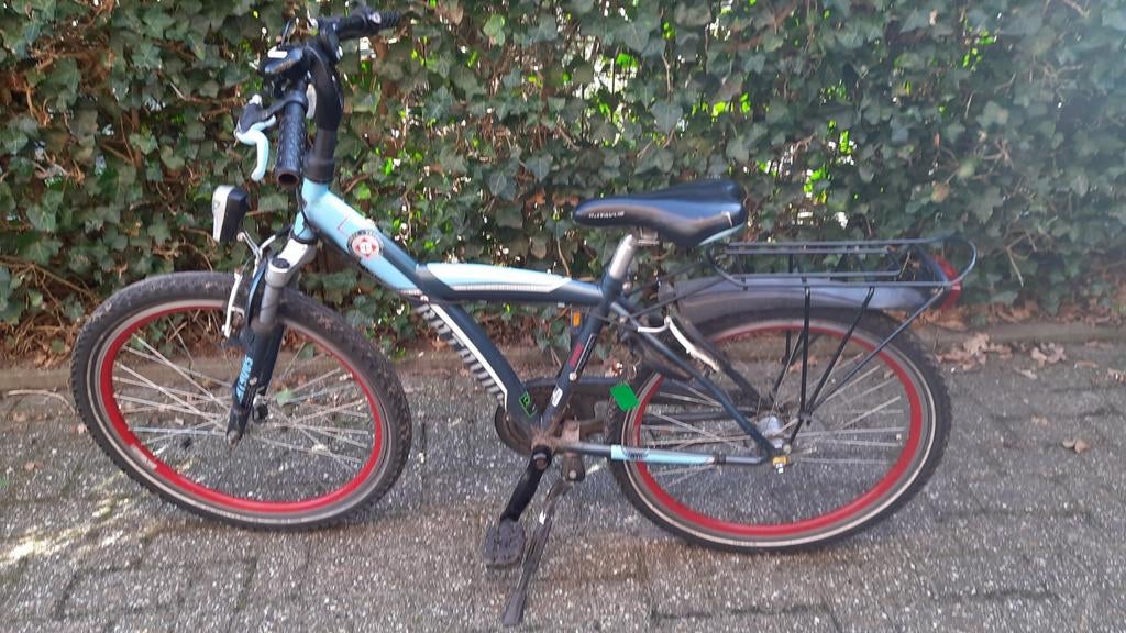 Nette jongensfiets snake 24 inch, Fietsen en Brommers, Fietsen | Jongens, Gebruikt, 24 inch, Ophalen